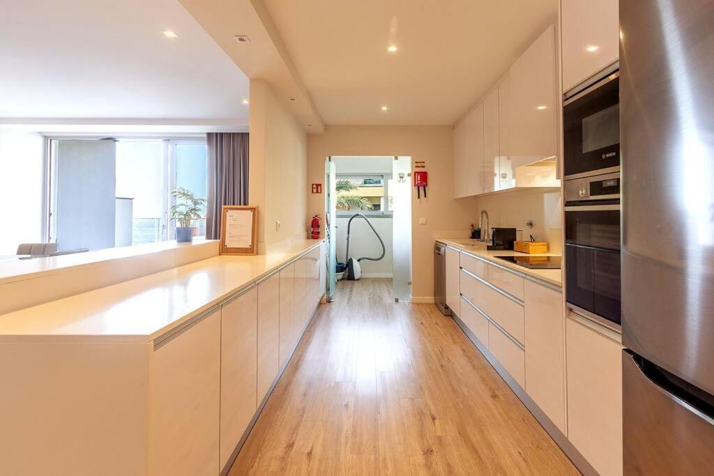 Luxury And Modern Apartment In Porto Moniz Center Exteriör bild