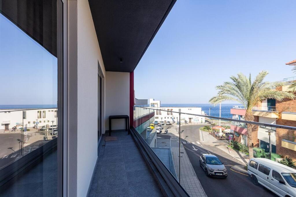 Luxury And Modern Apartment In Porto Moniz Center Exteriör bild
