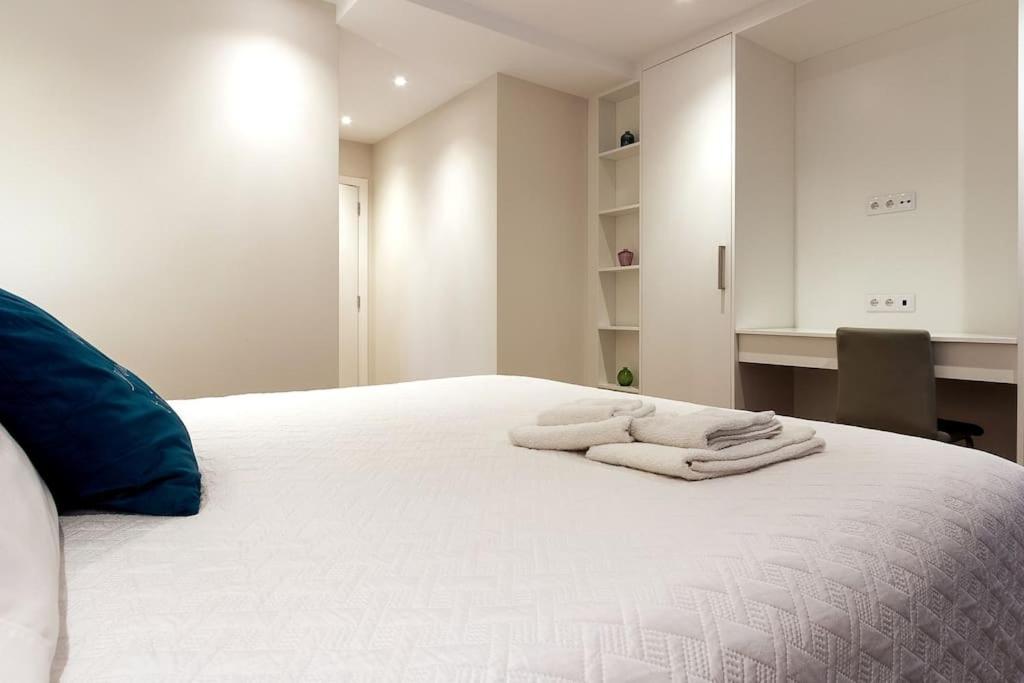 Luxury And Modern Apartment In Porto Moniz Center Exteriör bild