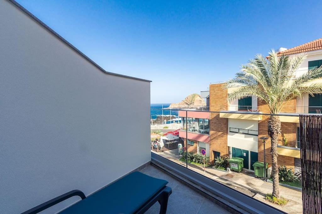 Luxury And Modern Apartment In Porto Moniz Center Exteriör bild