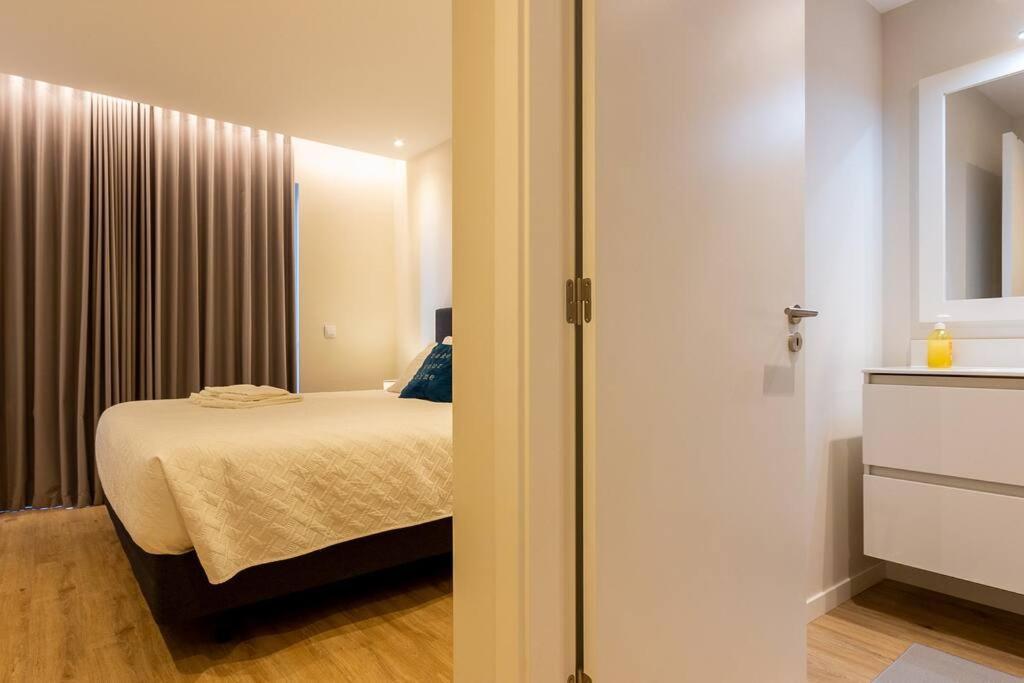 Luxury And Modern Apartment In Porto Moniz Center Exteriör bild