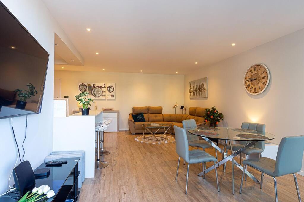 Luxury And Modern Apartment In Porto Moniz Center Exteriör bild
